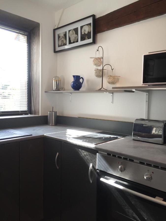 La Pause Apartment Амбоаз Екстериор снимка